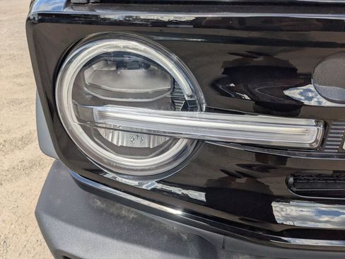 New 2025 Ford Bronco Outer Banks w/ Sasquatch Package image 10