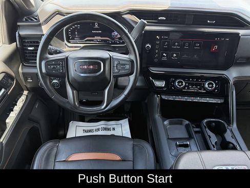 Used 2024 GMC Sierra 2500 AT4 w/ AT4 Premium Plus Package AWD/4WD image 13