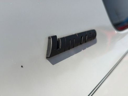 Used 2020 Toyota 4Runner Limited RWD image 12