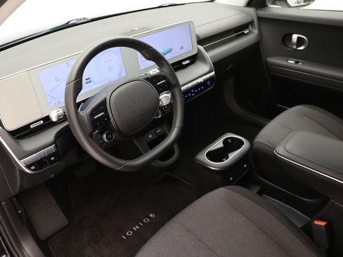 Used 2024 Hyundai Ioniq 5 SE AWD/4WD image 13