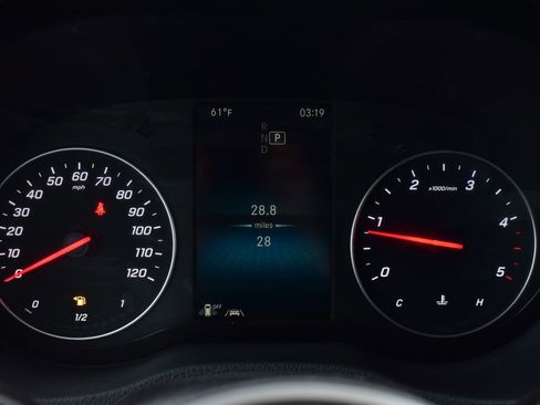 Used 2024 Mercedes-Benz Sprinter 2500 image 12