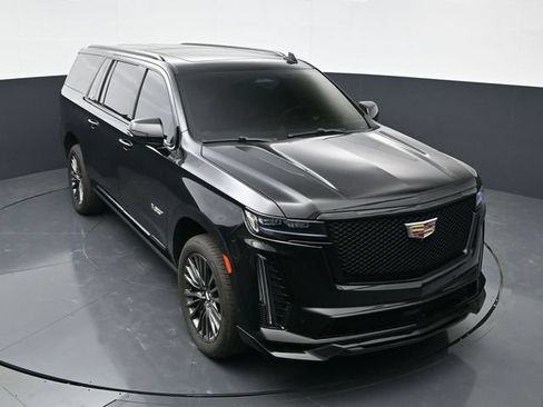Used 2023 Cadillac Escalade ESV V AWD/4WD image 31