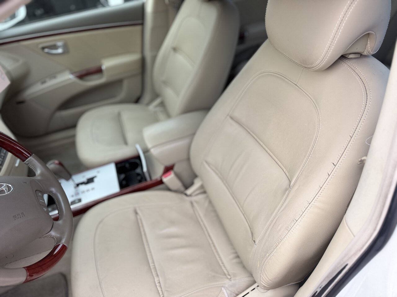 Used 2007 Hyundai Azera SE FWD image 27