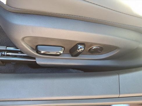 New 2025 Lexus ES 350 w/ Premium Package image 12