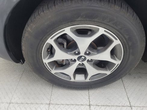 Used 2020 Kia Telluride EX w/ Towing Package FWD image 31