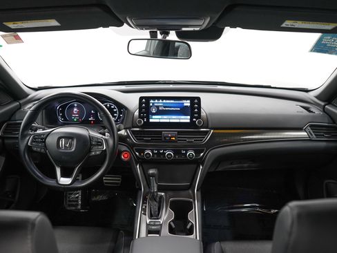 Used 2022 Honda Accord Sport image 13