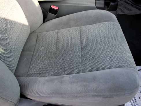 Used 2002 Ford Excursion XLT image 13