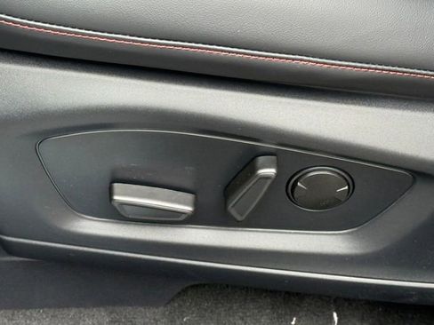 New 2026 Ford Explorer ST-Line w/ ST-Line Street Pack image 12