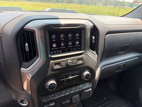 Used 2025 Chevrolet Silverado 1500 Custom Trail Boss w/ Turbomax Blackout Package AWD/4WD image 47