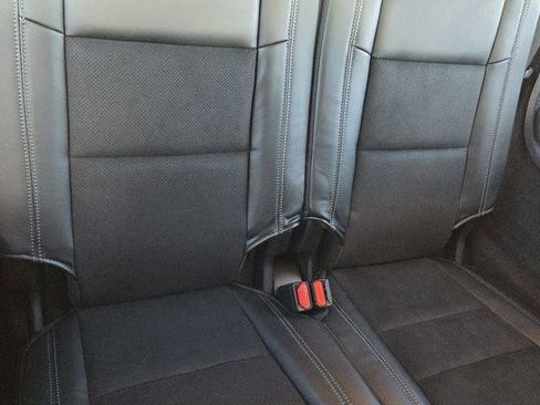 Used 2022 Dodge Durango GT image 19