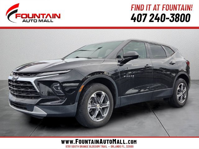 Used 2023 Chevrolet Blazer LT FWD image 1