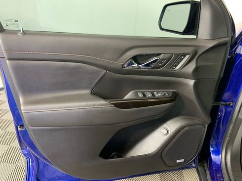 Used 2023 GMC Acadia AT4 w/ Technology Package AWD/4WD image 25