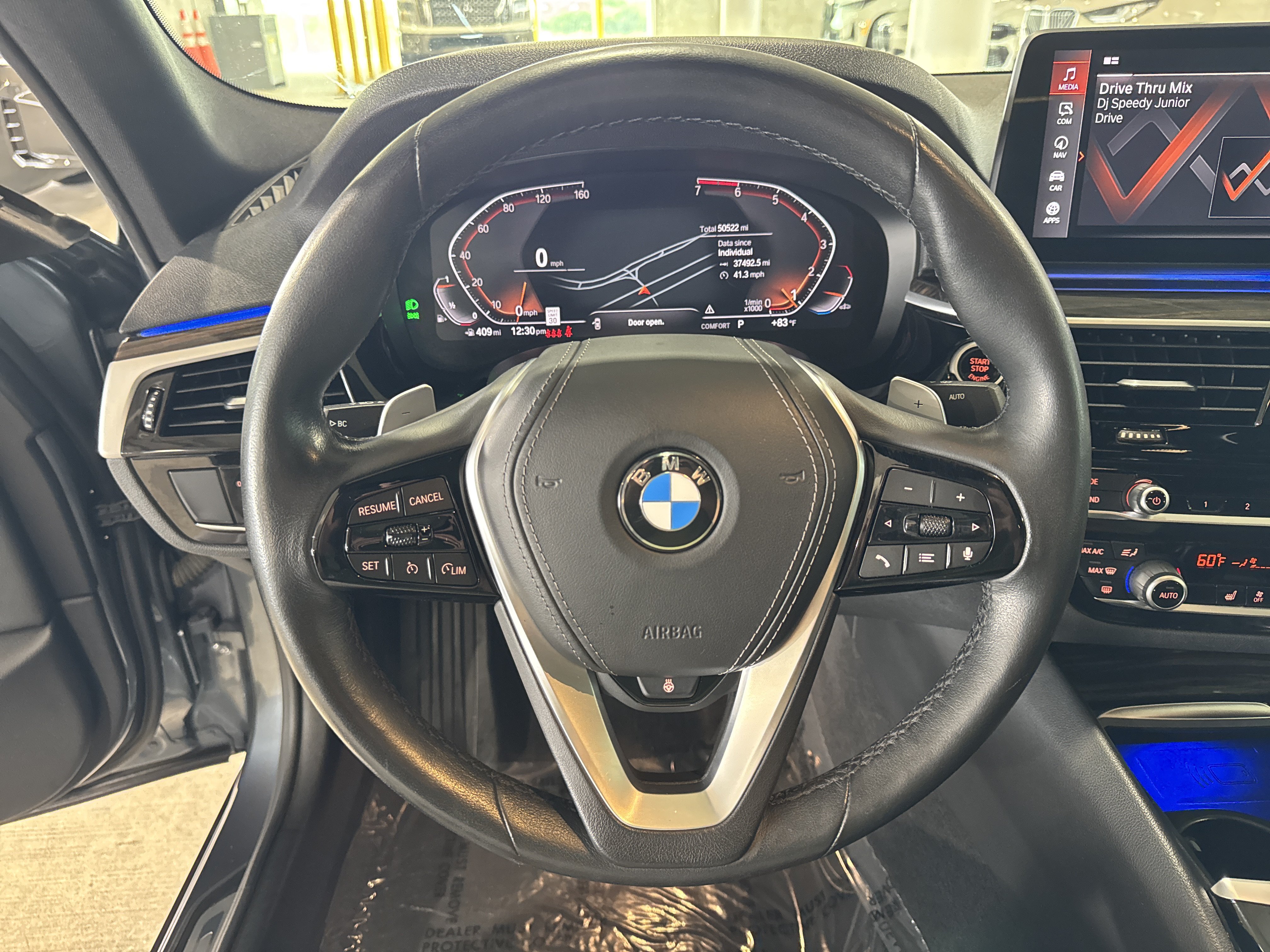 Used 2022 BMW 530i w/ Premium Package RWD image 21