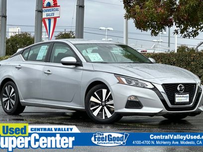 Certified 2022 Nissan Altima 2.5 SV