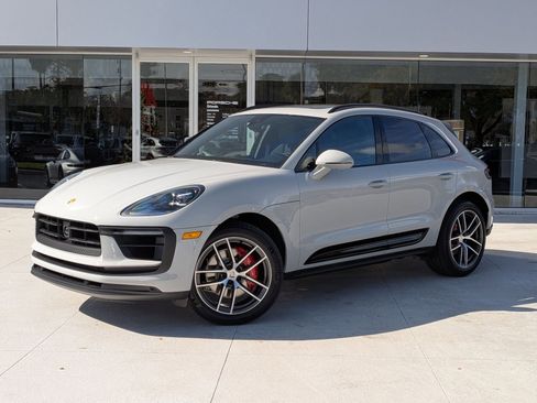 New 2026 Porsche Macan S image 1