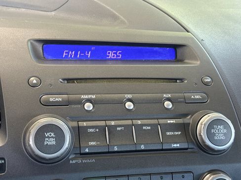 Used 2010 Honda Civic DX-VP image 17