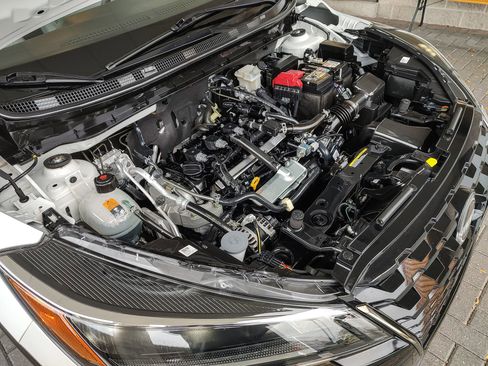 Used 2024 Nissan Kicks SR w/ SR Premium Package image 33