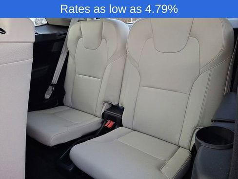 Certified 2024 Volvo XC90 B6 Plus image 11