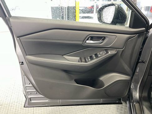 New 2026 Nissan Rogue SV image 18