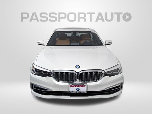 Used 2020 BMW 530i xDrive w/ Premium Package AWD/4WD image 10