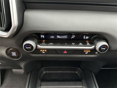 Used 2025 MAZDA CX-50 AWD 2.5 S w/ Weather Package image 18