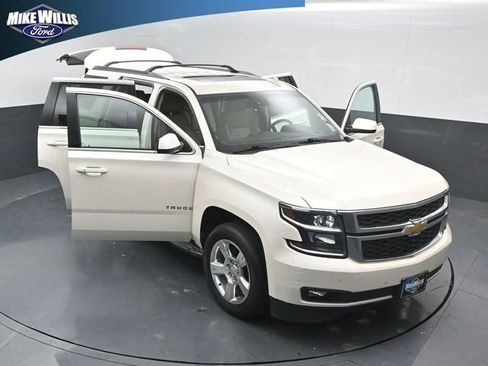 Used 2015 Chevrolet Tahoe LT AWD/4WD image 25