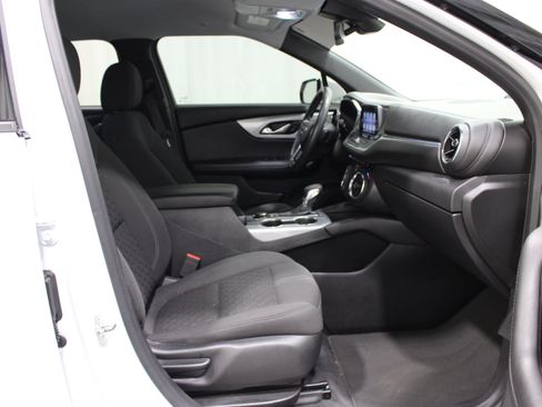 Used 2022 Chevrolet Blazer LT FWD image 26