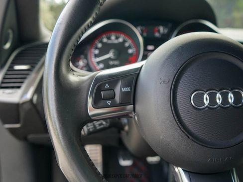 Used 2011 Audi R8 V10 AWD/4WD image 21