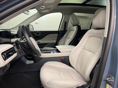 New 2026 Lincoln Aviator Reserve image 27