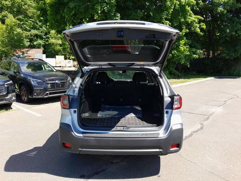Certified 2023 Subaru Outback Onyx Edition XT AWD/4WD image 33