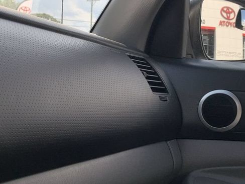 Used 2009 Toyota Tacoma PreRunner w/ SR5 Pkg #2 RWD image 11