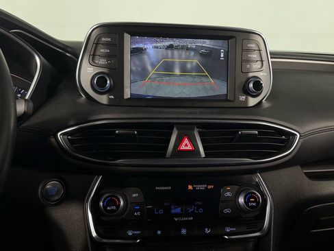 Used 2020 Hyundai Santa Fe SEL w/ Convenience Package image 17