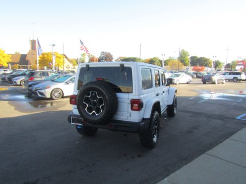 Used 2023 Jeep Wrangler Unlimited Rubicon 4xe w/ Steel Bumper Group image 4