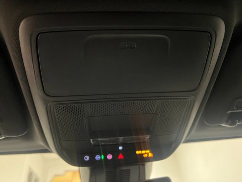 Used 2025 Chevrolet Equinox LT w/ Convenience Package II image 42