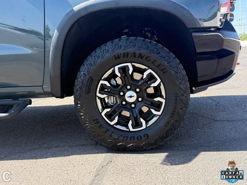 Certified 2025 Chevrolet Silverado 1500 ZR2 w/ Technology Package AWD/4WD image 8