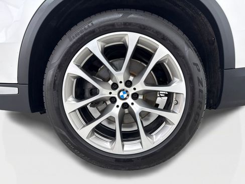 Used 2019 BMW X5 xDrive40i w/ Convenience Package AWD/4WD image 52