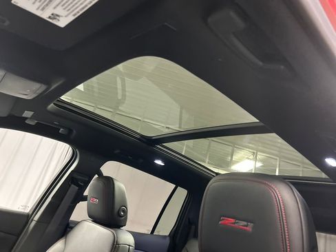 Used 2025 Chevrolet Traverse Z71 w/ Driver Confidence Package image 22