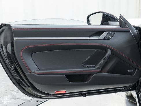 New 2026 Porsche 911 Carrera 4S image 14