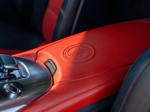 Used 2018 Mercedes-Benz AMG GT C image 27