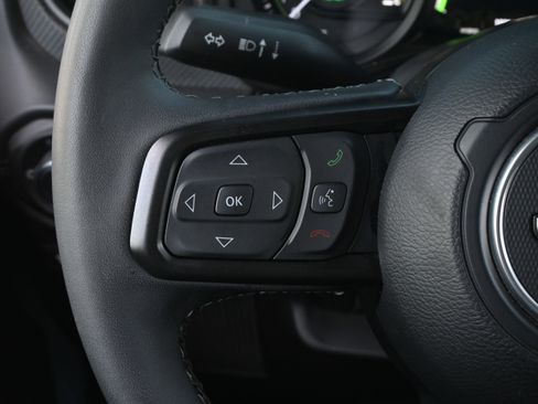 Used 2025 Jeep Wrangler Unlimited Rubicon 4xe w/ Convenience Group image 31