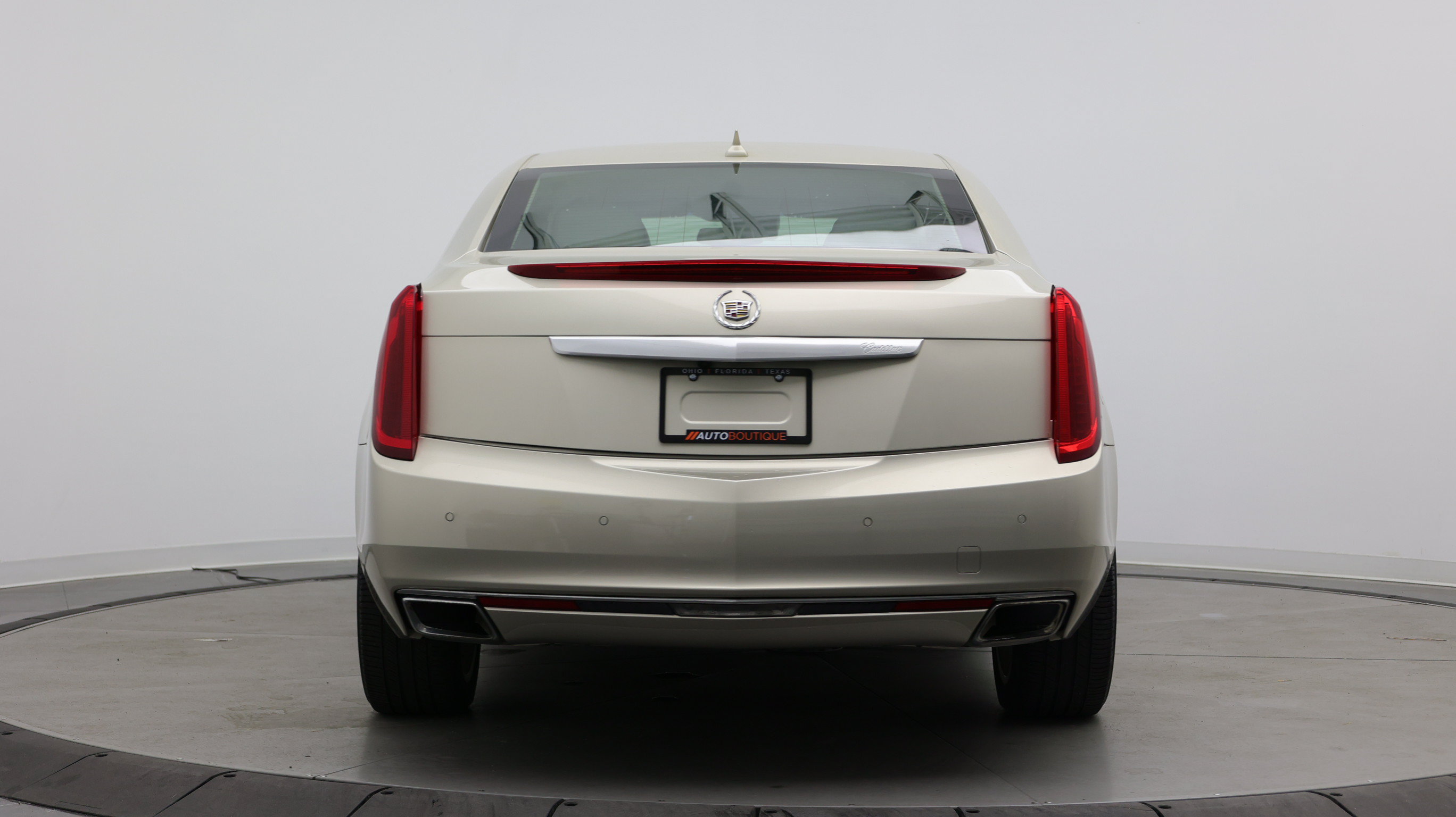 Used 2014 Cadillac XTS Luxury w/ Driver Awareness Package AWD/4WD image 6