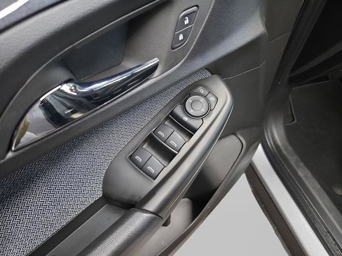 Used 2023 Chevrolet TrailBlazer LS image 19