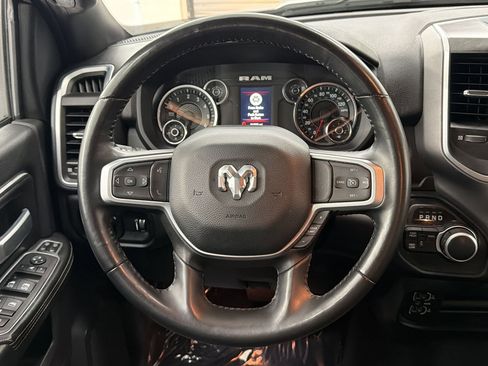Used 2024 RAM 2500 Big Horn w/ Night Edition AWD/4WD image 14