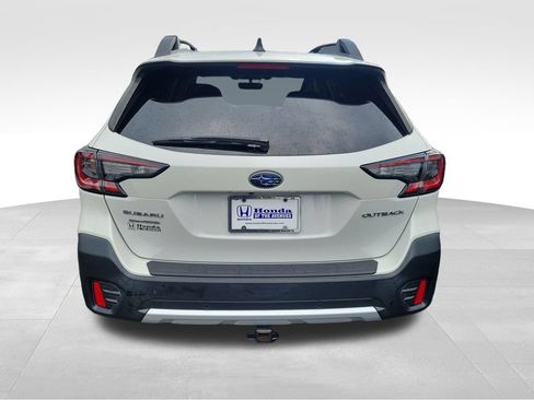 Used 2022 Subaru Outback Limited AWD/4WD image 8