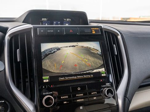 Used 2022 Subaru Ascent Limited image 33