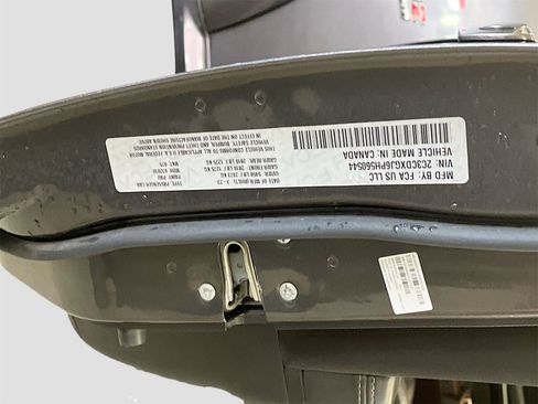 Used 2023 Dodge Charger Scat Pack image 33