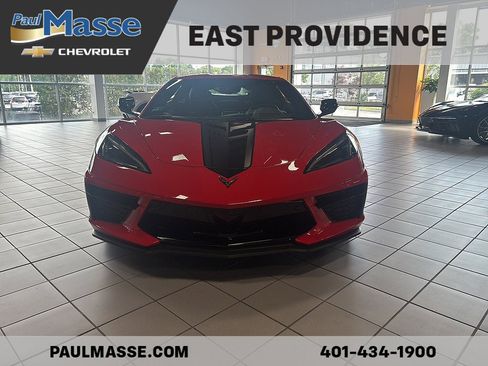 Used 2023 Chevrolet Corvette Stingray Preferred Cpe w/ Z51 Performance Package RWD image 2
