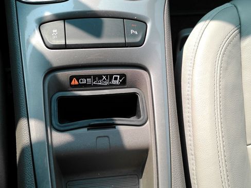 Certified 2017 Chevrolet Cruze Premier w/ Enhanced Convenience Package FWD image 25