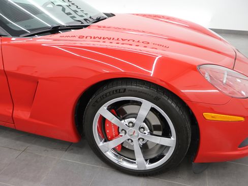 Used 2009 Chevrolet Corvette Convertible w/ Preferred Equipment Group image 20