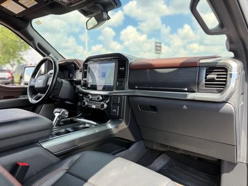 Used 2023 Ford F150 Lariat AWD/4WD image 16